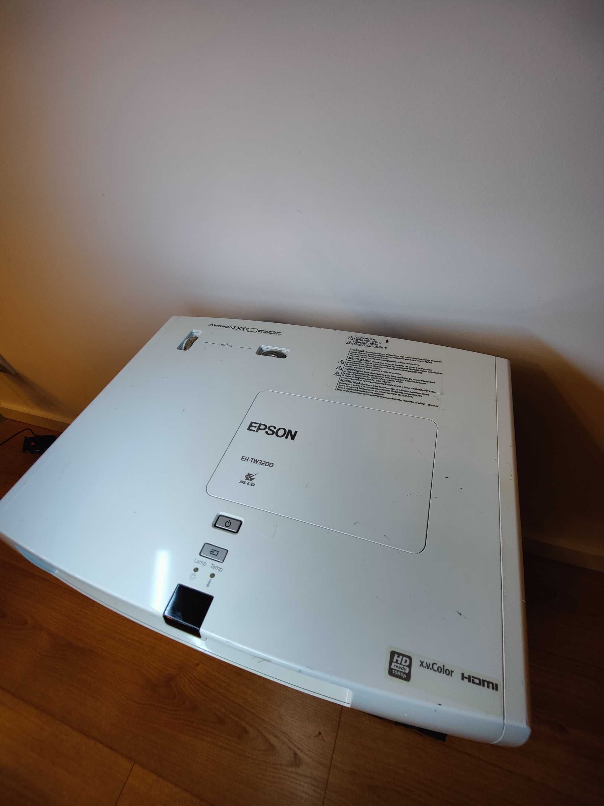 Epson EH-TW3200 full hd projektor HDMI rzutnik jasny kino domowe pilot