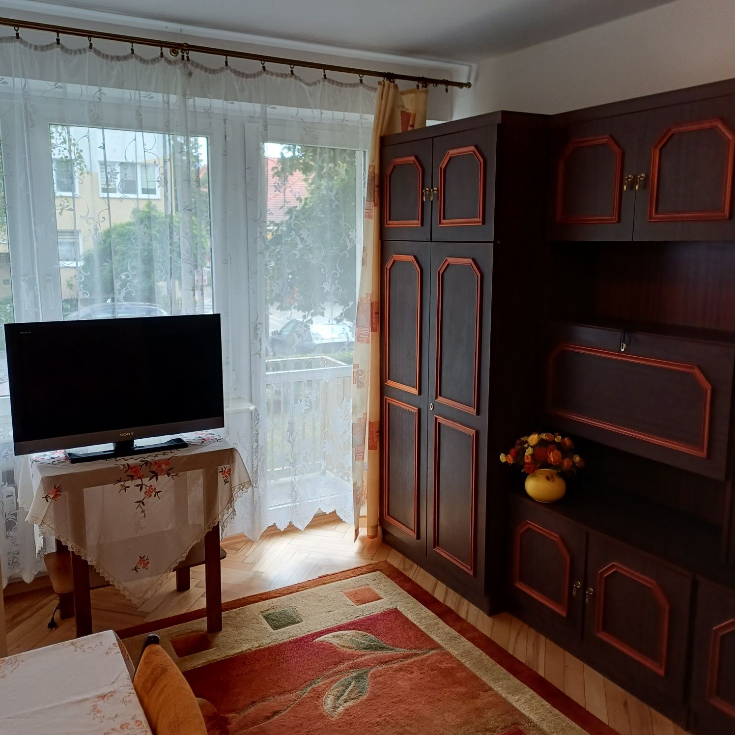 Wynajmę 3 pokojowe mieszkanie na parterze