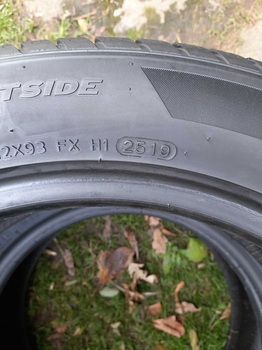 Opony zimowe 215/55 R18 Hankook