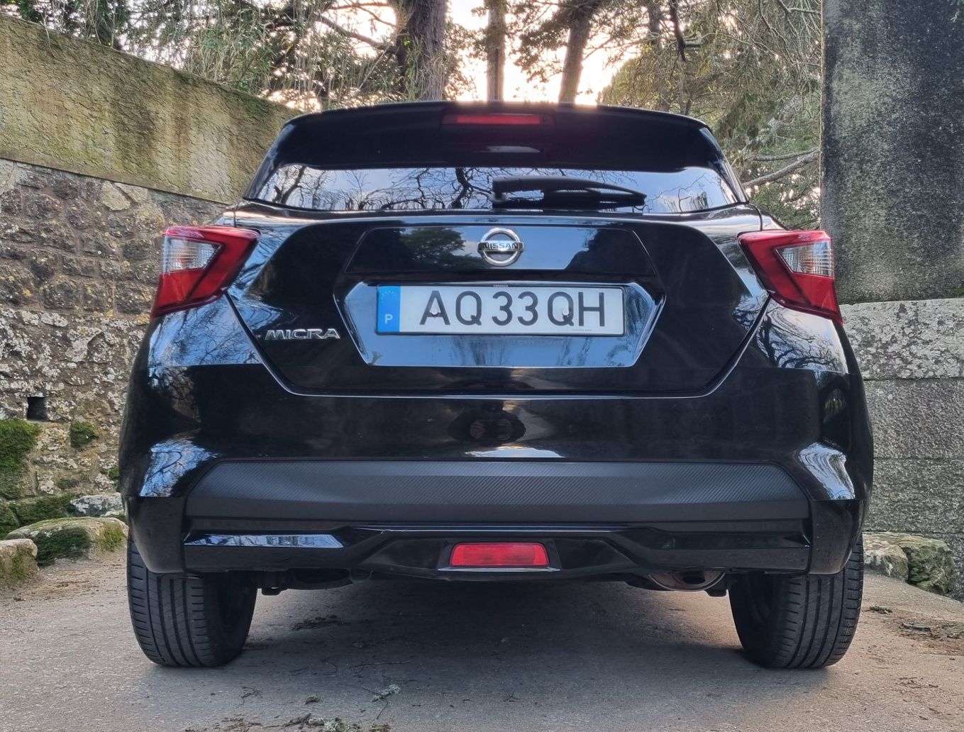 Nissan Micra 1.0 IG-T N-Design Black