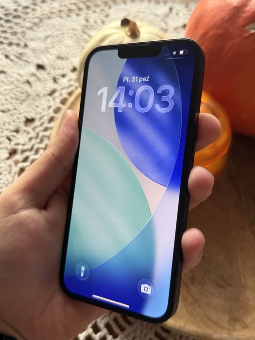 iPhone 13 - Stan BDB (kondycja baterii 94%)