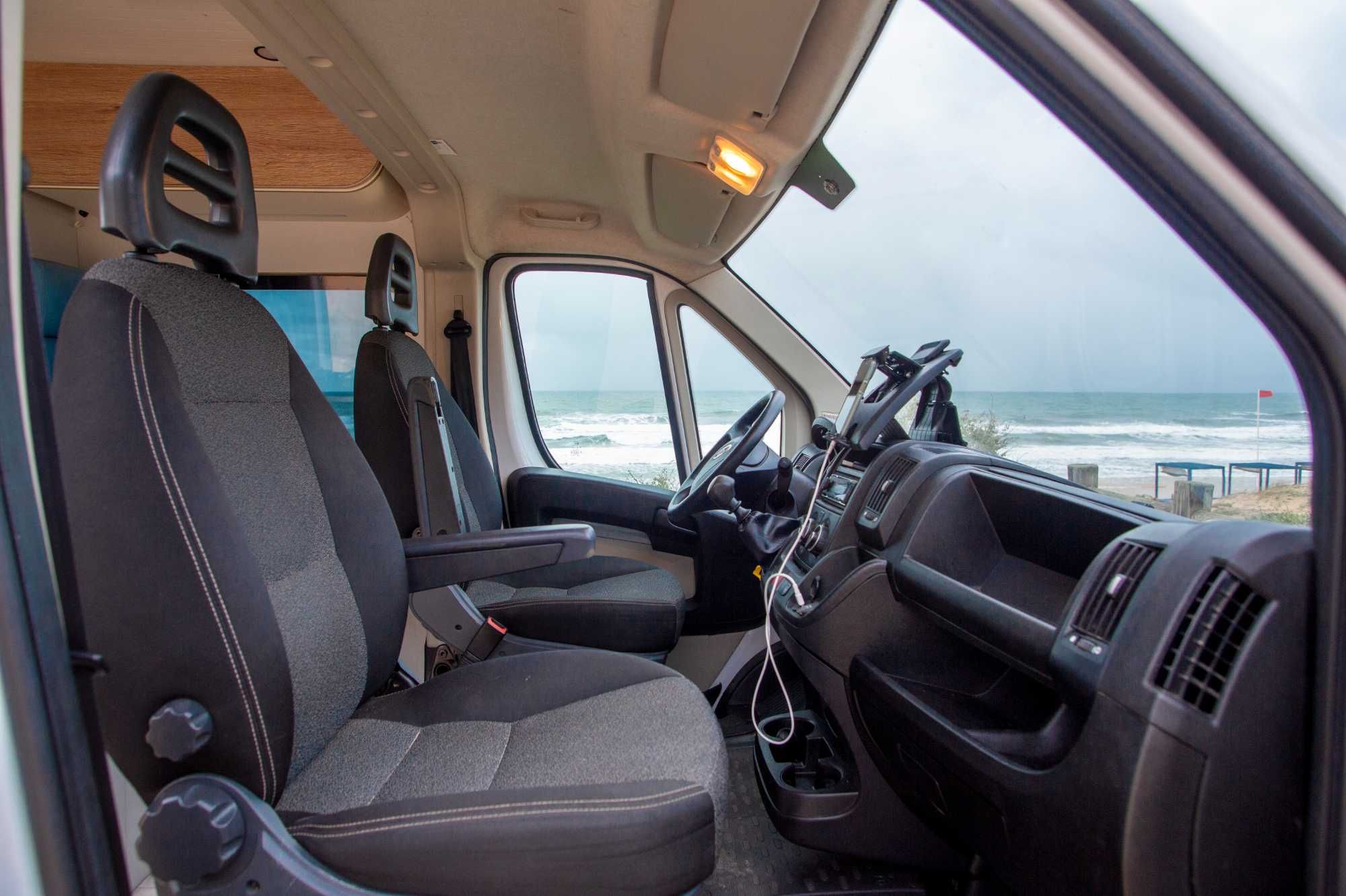 Sun Catcher – Autocaravana para Aluguer para 4 Pessoas