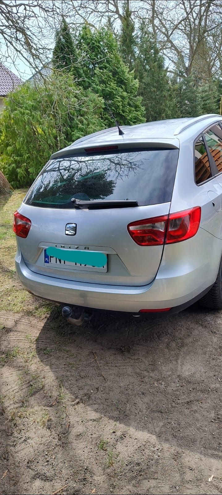 Seat Ibiza 1,6 TDI rok 2011