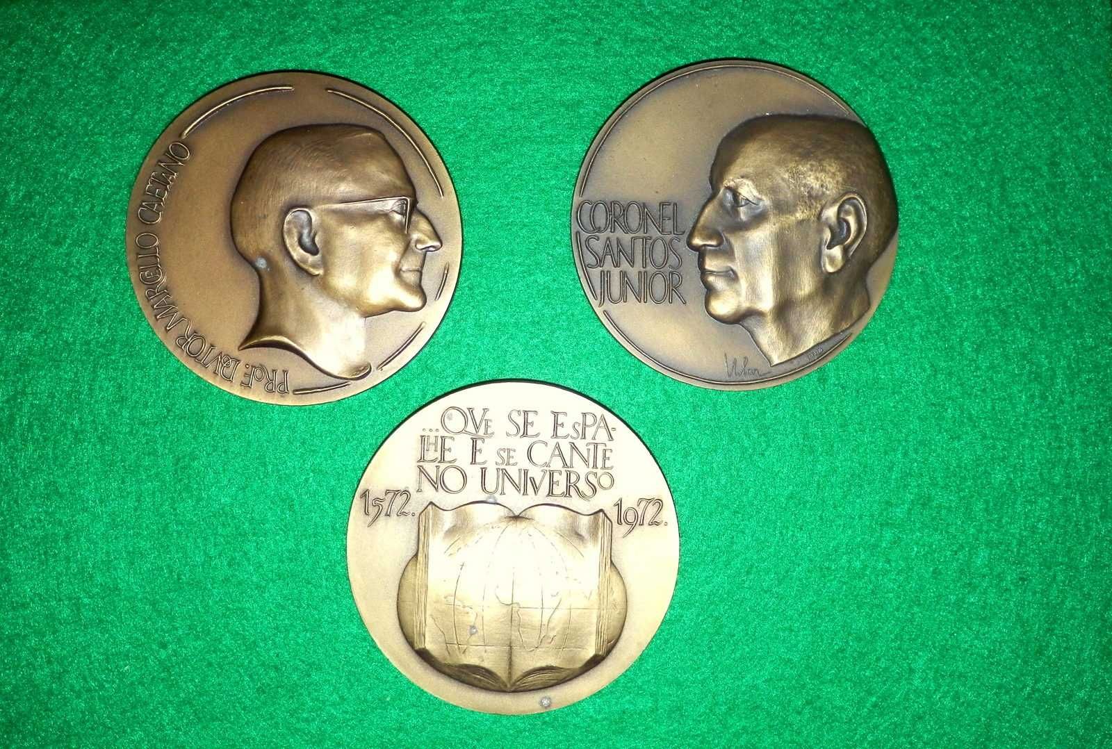 Medalhas de bronze da ESCULTORA IRENE VILAR