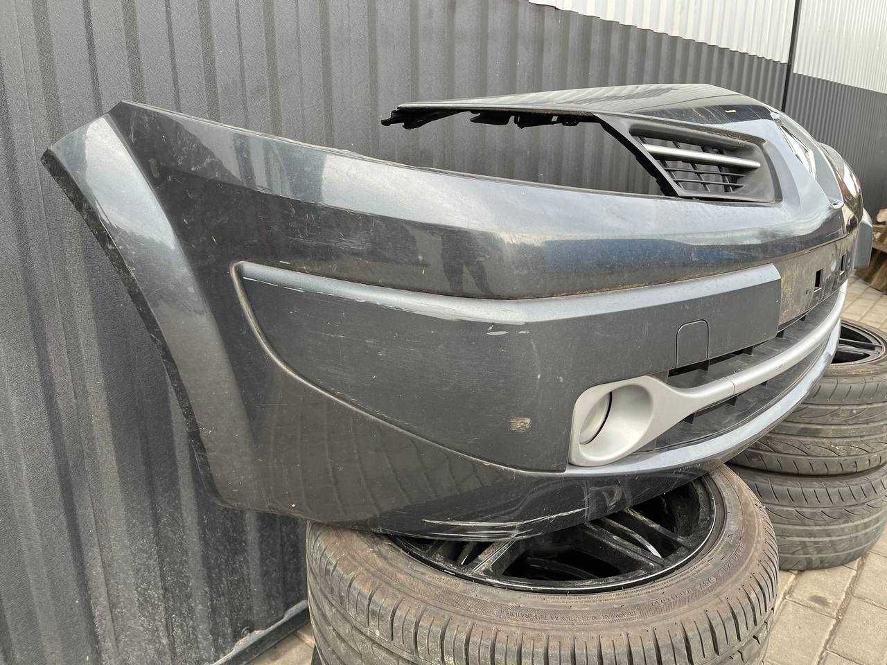 Бампер Передній Renault Megane 2 2006-2009рік TEB66