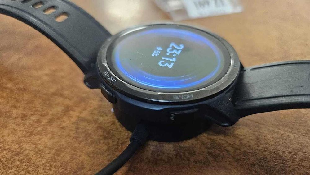 Smartwatch Xiaomi Watch S1 Active, ładowarka