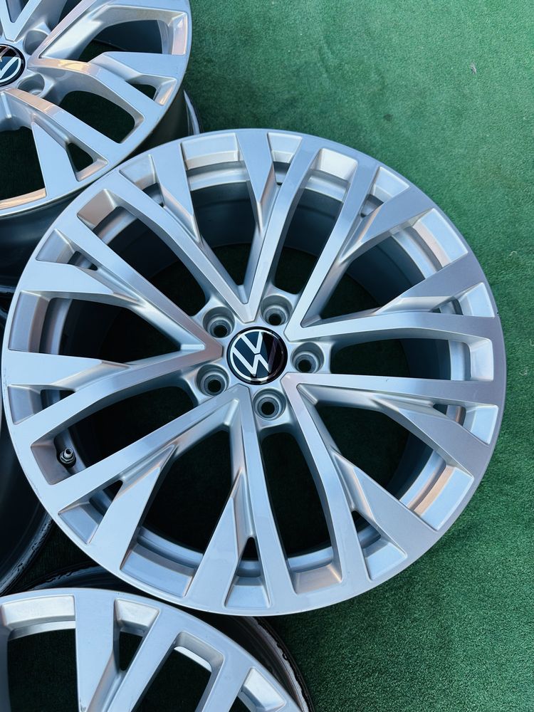 Диски ковані 5/112 R19 VW Touareg Audi Q5 Q7 A6 A7 A8 з датчиками