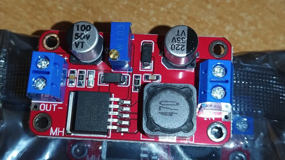 Модуль перетворювач з 5v до 35v