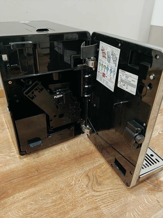 Ekspres do kawy Philips Saeco Exprelia HD8856 stan bdb!