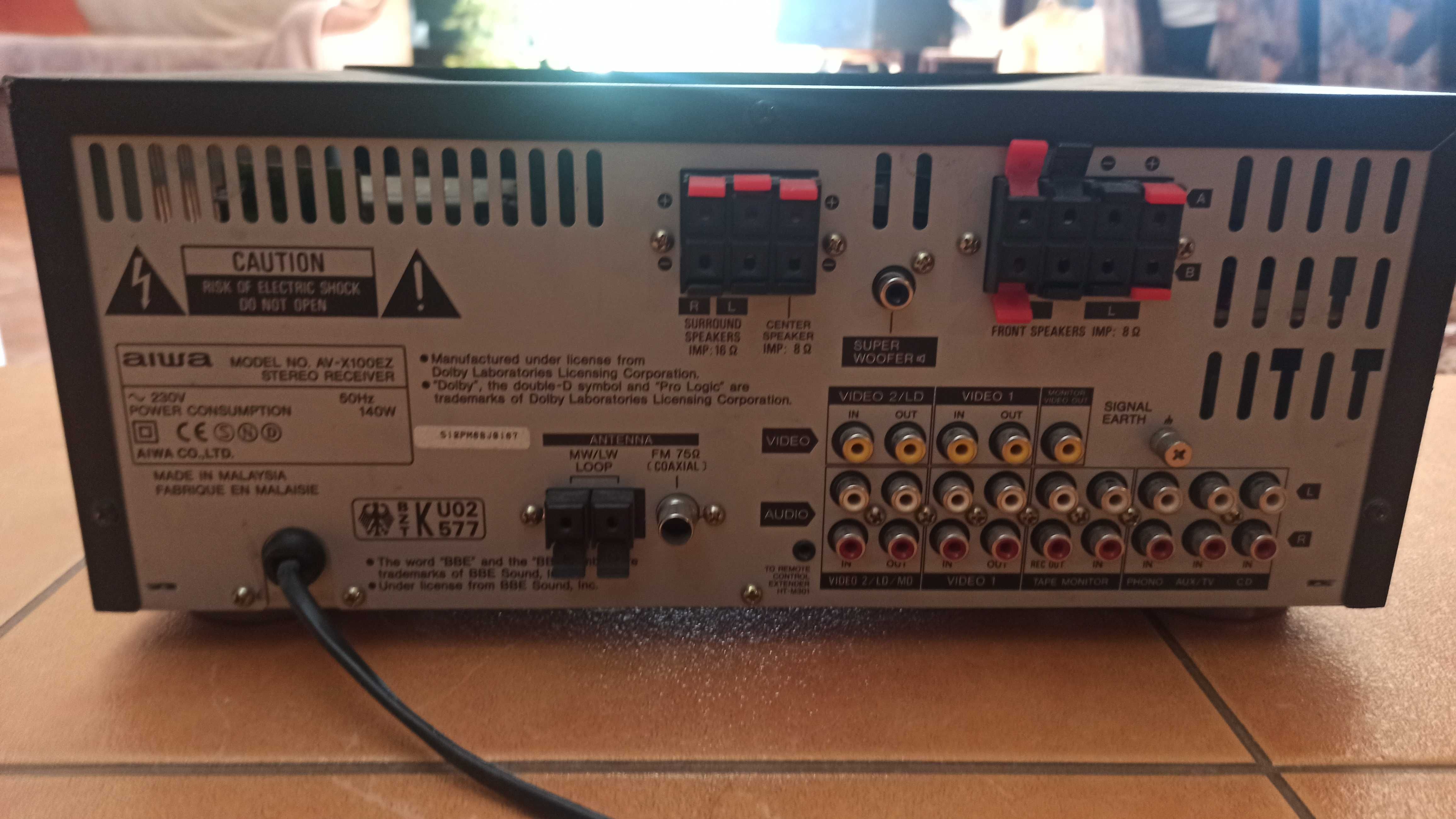 Amplituner AIWA AV-X100 - całkiem mocny