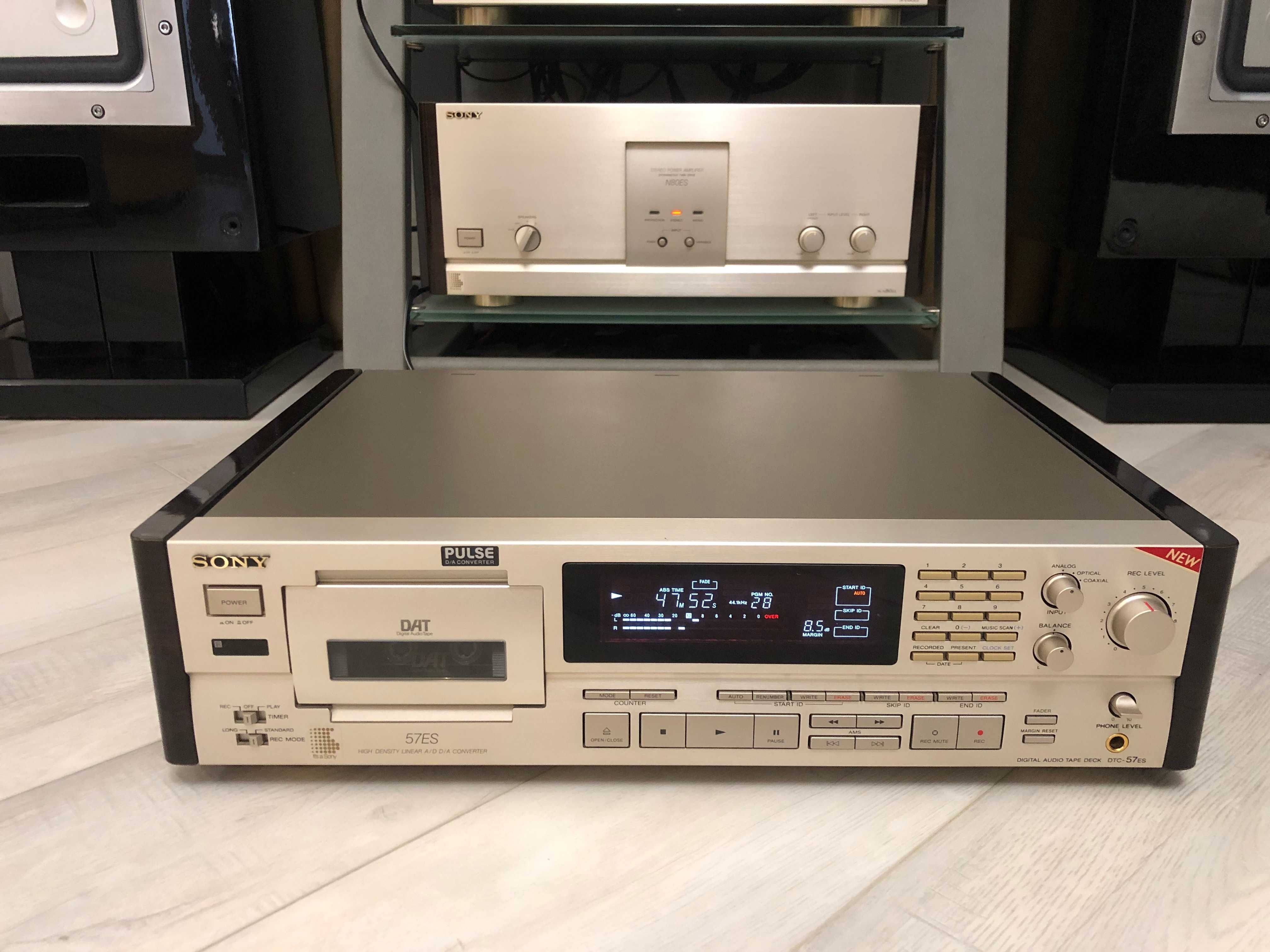 DAT-дека Sony DTC-57ES