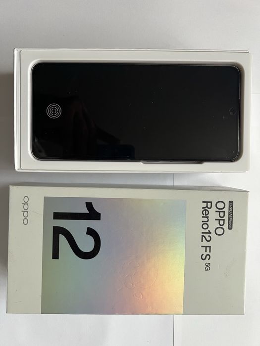 Oppo Reno 12FS 5G  в подарунок чохол