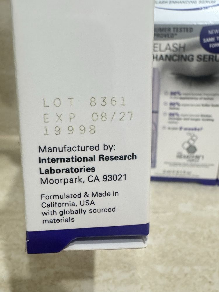 Сиворотка для росту вій Rapid Lash як Revitalash