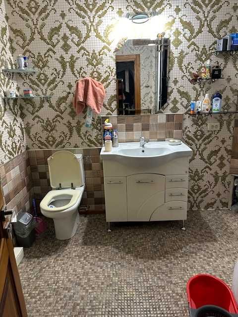 Продаєм елітний  будинок центр місто Фастів Київська обл.