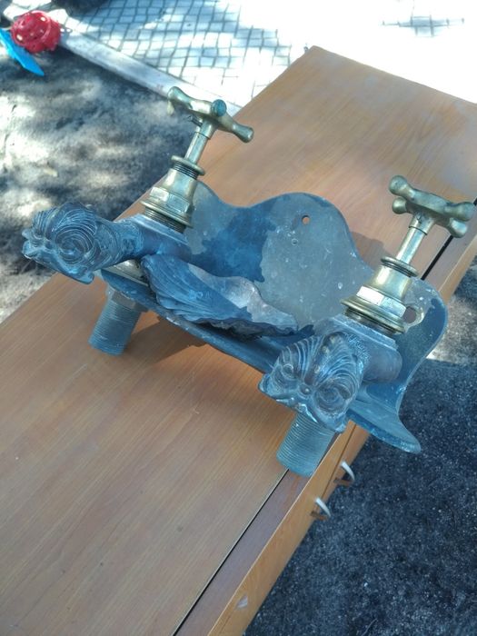 Torneiras Palácio Francês