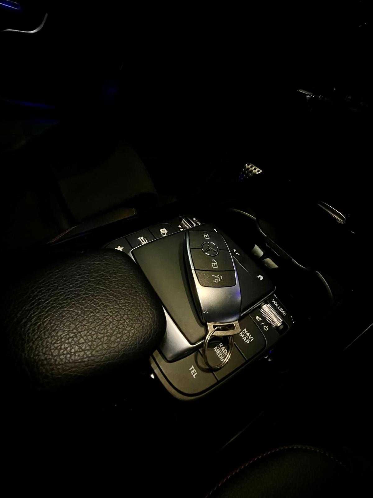 Mercedes CLA 4Matic Pakiet AMG  Wynajem- bez kaucji i limitu km!