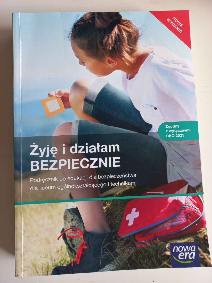 Zyje i dzialam BEZPIECZNIE edb nowa era