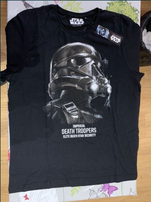 Vários modelos t-shirts Star Wars (Produto novo e embalado)