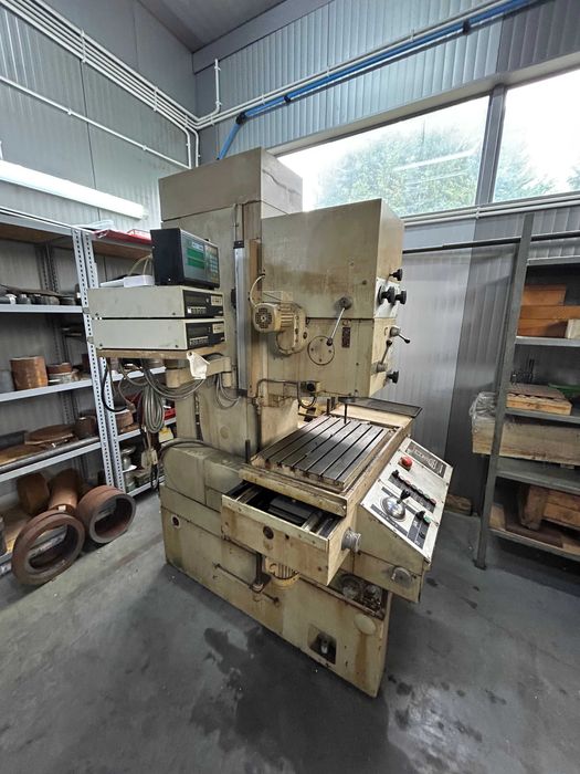 Wiertarka współrzędnościowa MIKROMAT 40 B