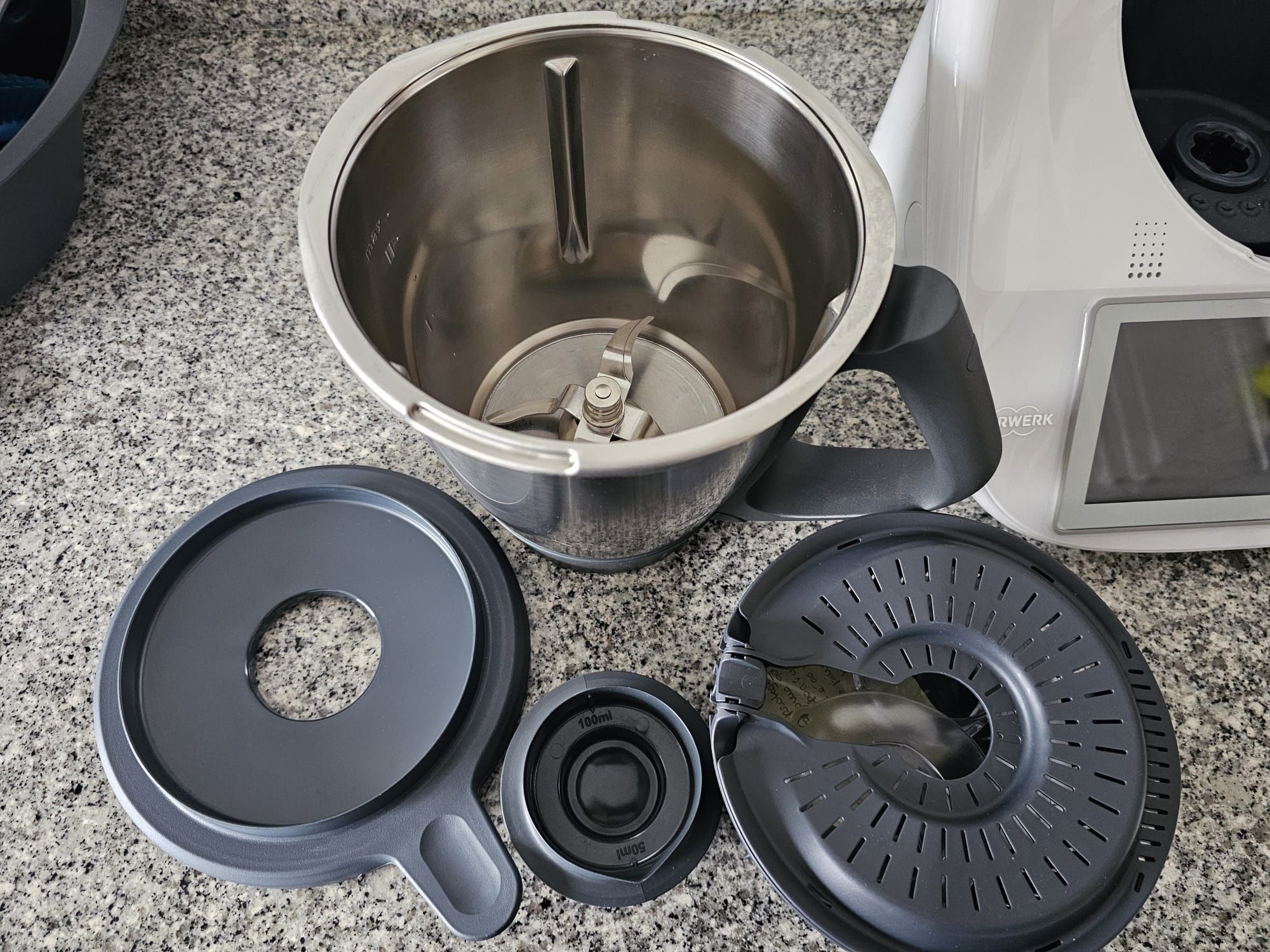 Bimby TM6 - Robot fe cozinha