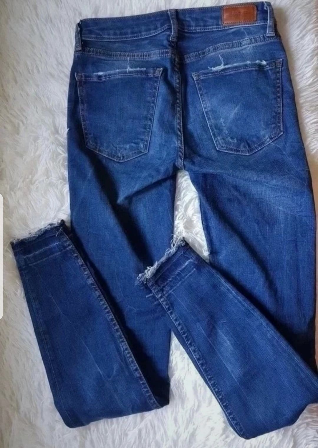 Jeansy zara r.34 xs z dziurami modny krój Premium denim mega okazja