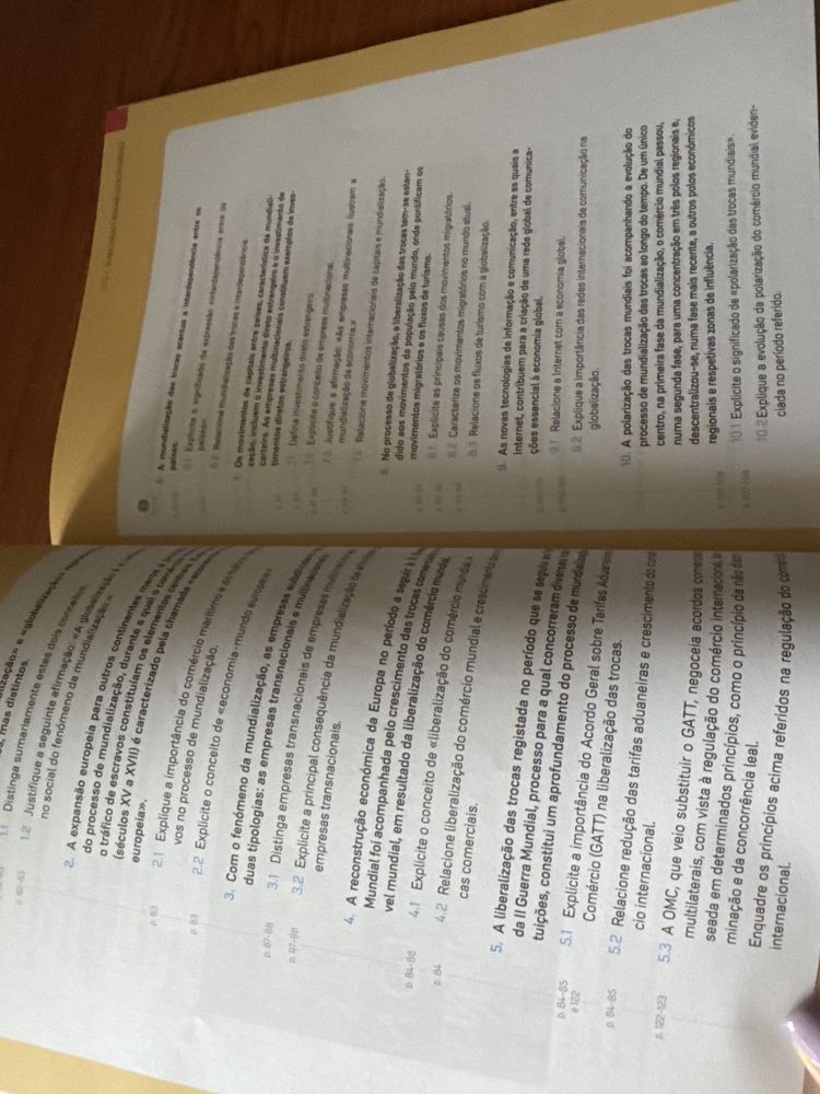 Manual e CA de economia C - 12 ano