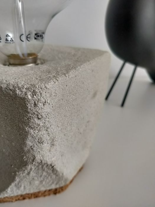 Candeeiro em cimento