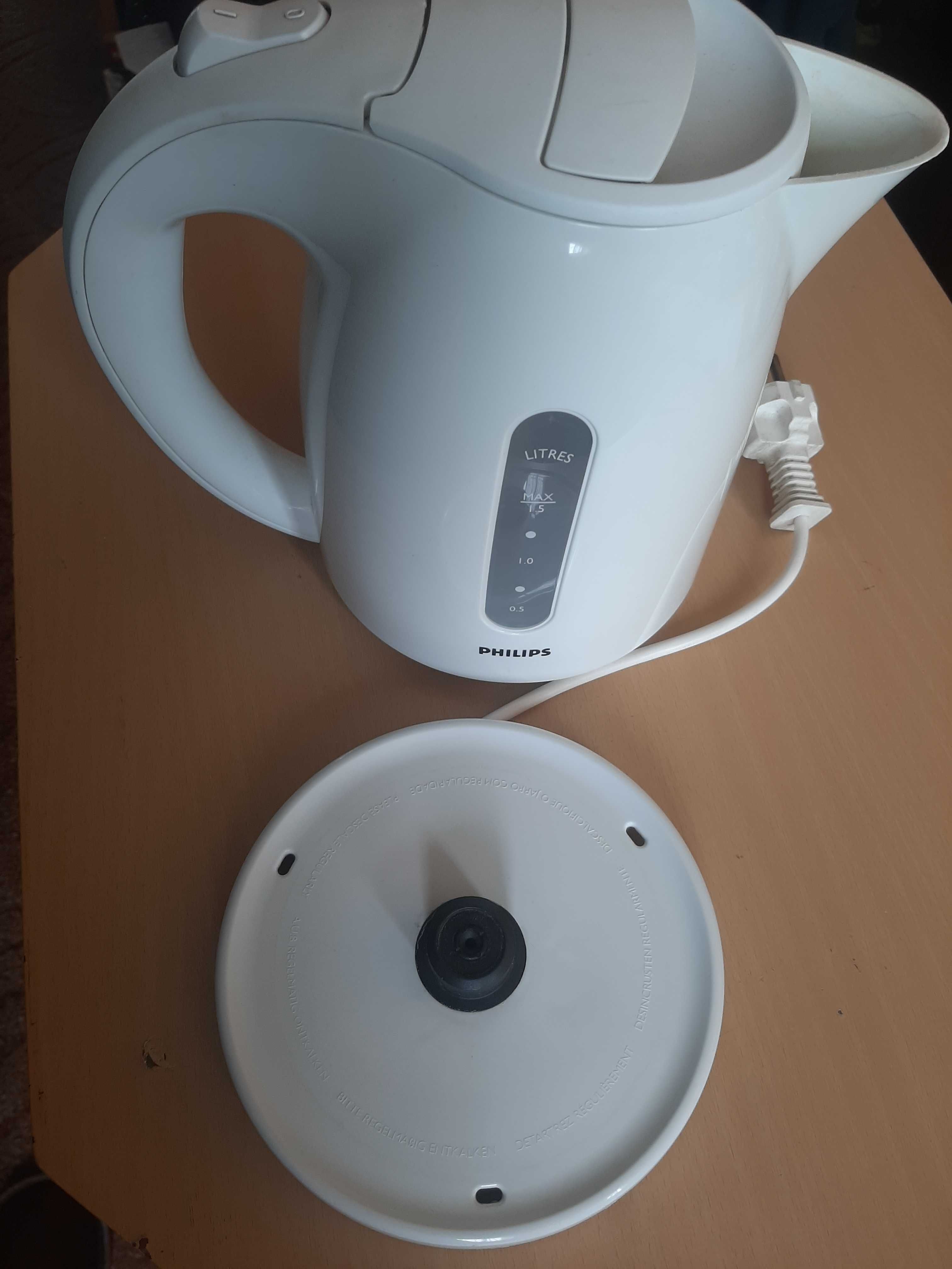 Czajnik bezprzewodowy Philips HD4546 1.5 L  2400V mocny