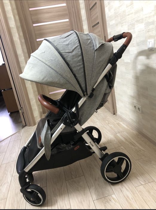 Продам коляска Carrello Pulse