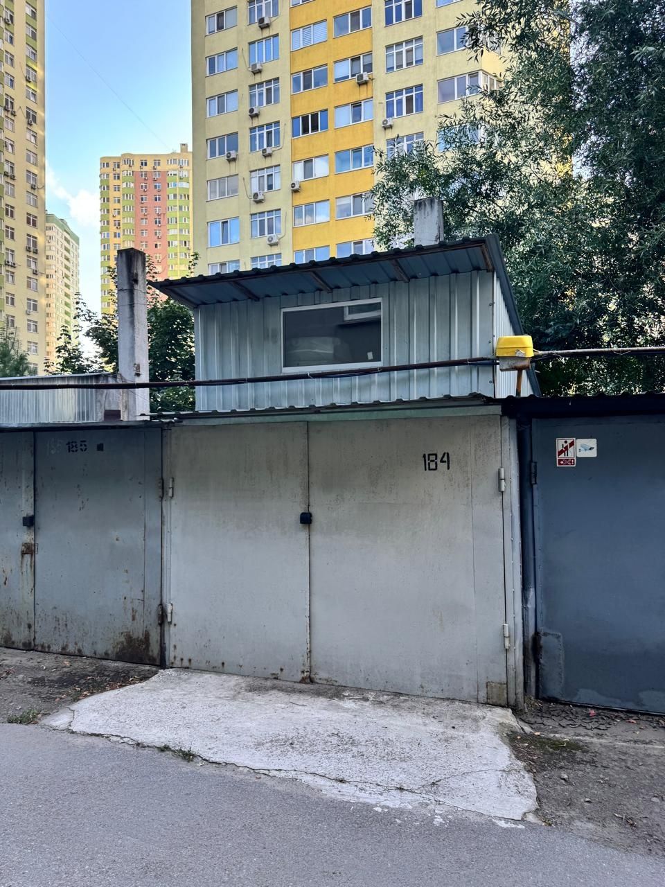 Продаю гараж ГК "Авторемонтник" ЖК "Паркові Озера"