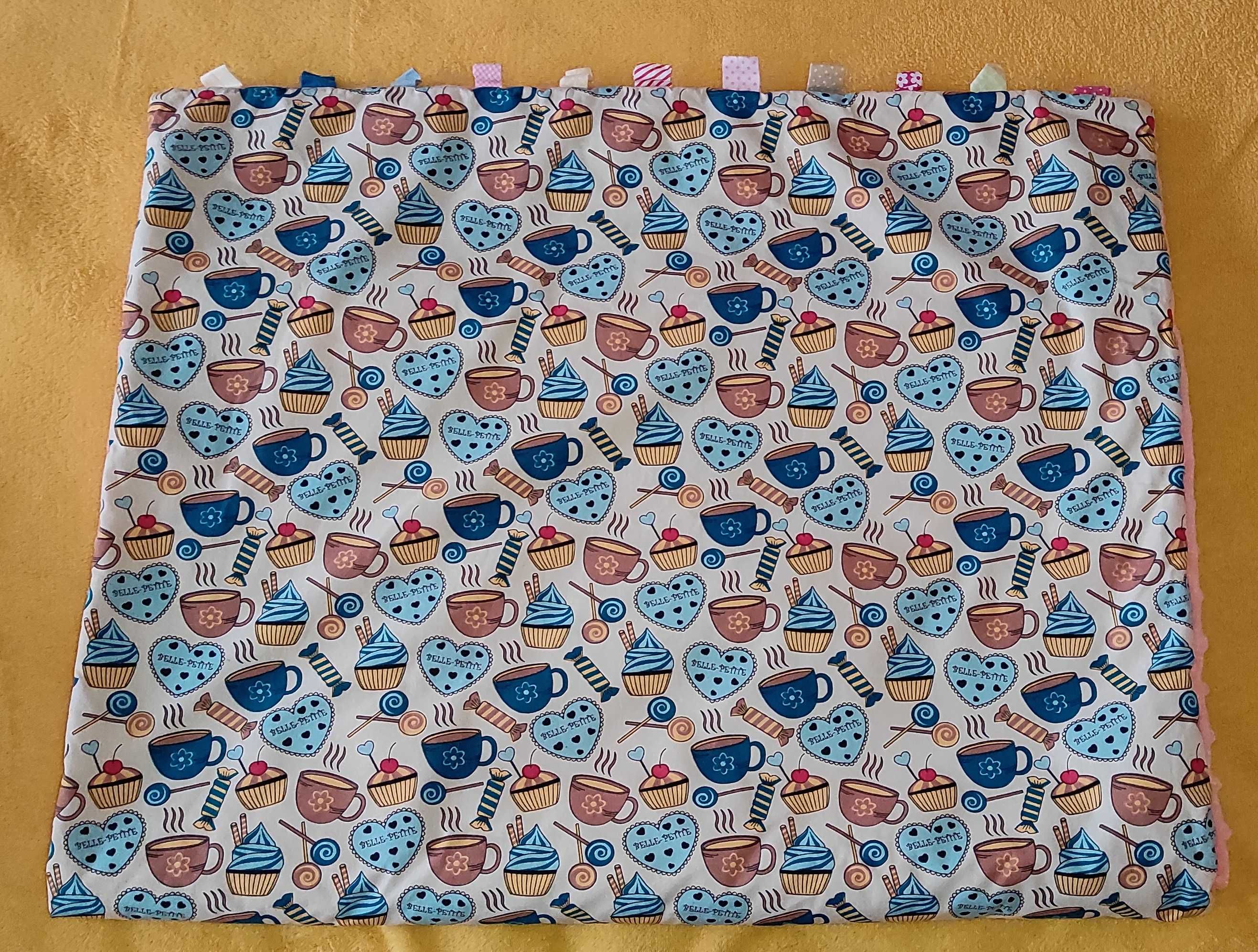 ocieplany kocyk minky Belle Petite 68x92 cm z tasiemkami