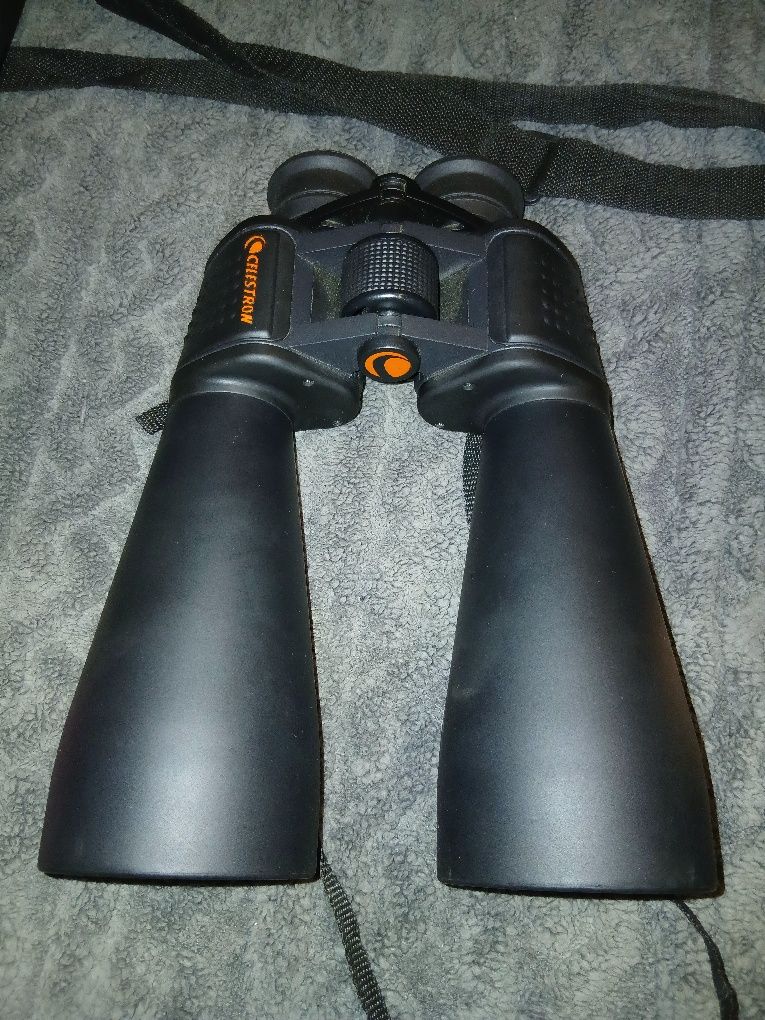 Біноколь Celestron