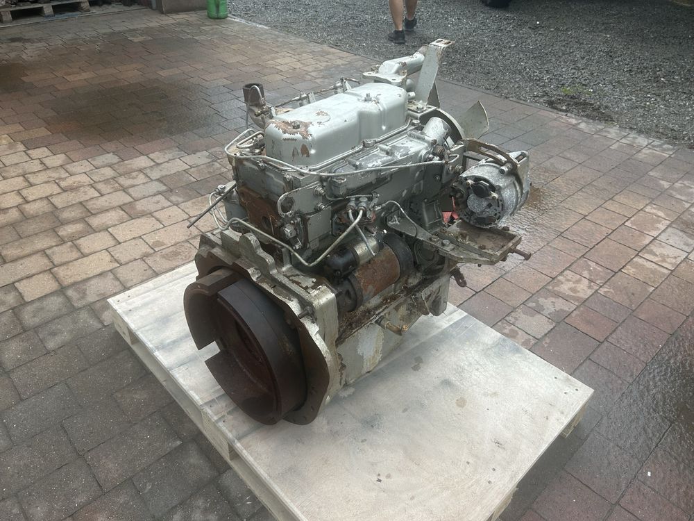Silnik ursus c360 3p mf 255