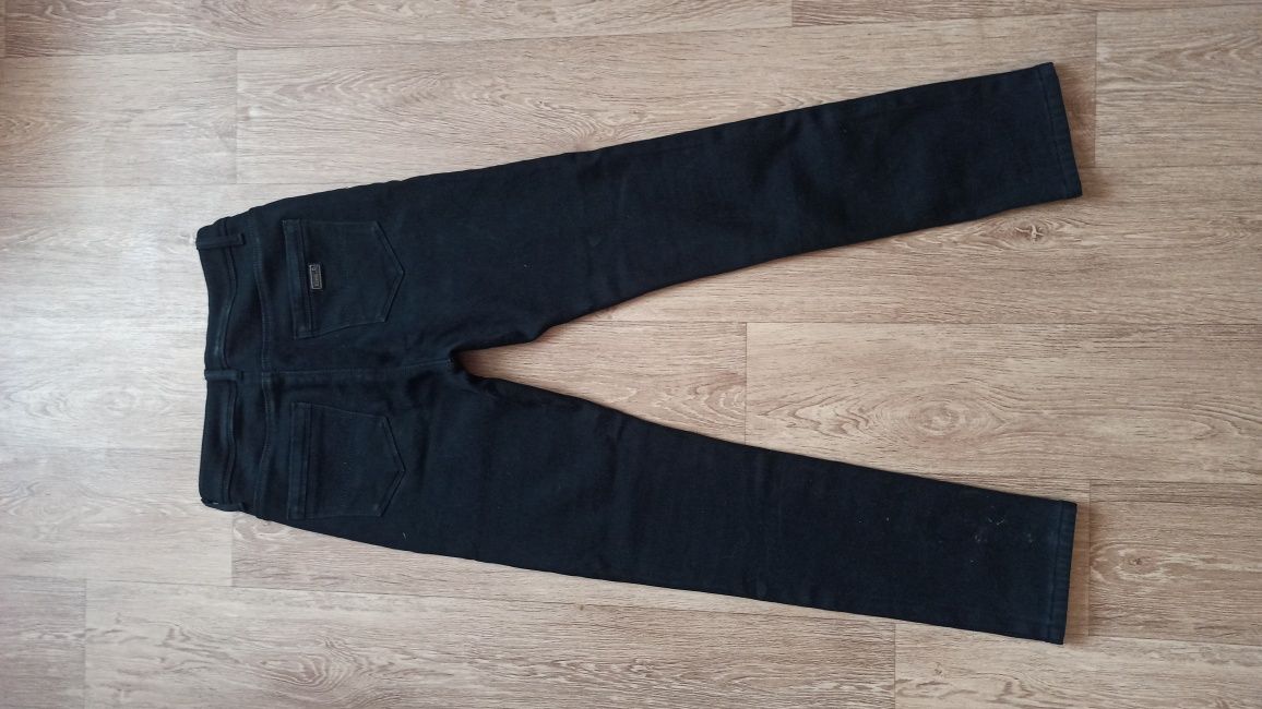 Зимові жіночі джинси/ 30 розмір