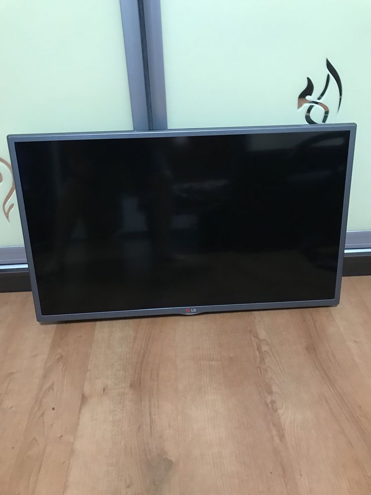 Телевизор LG 32 дюйма 32LB561U