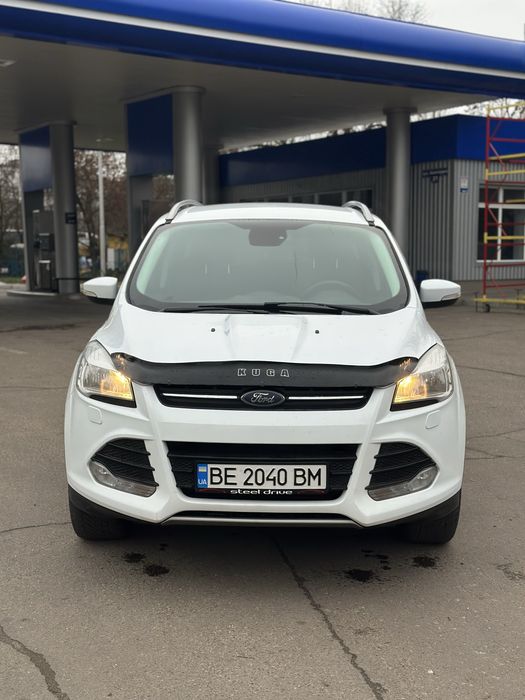 Продам официальный FORD KUGA