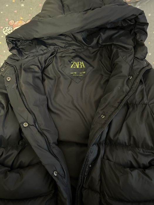 Пуфер zara чорнооо кольору