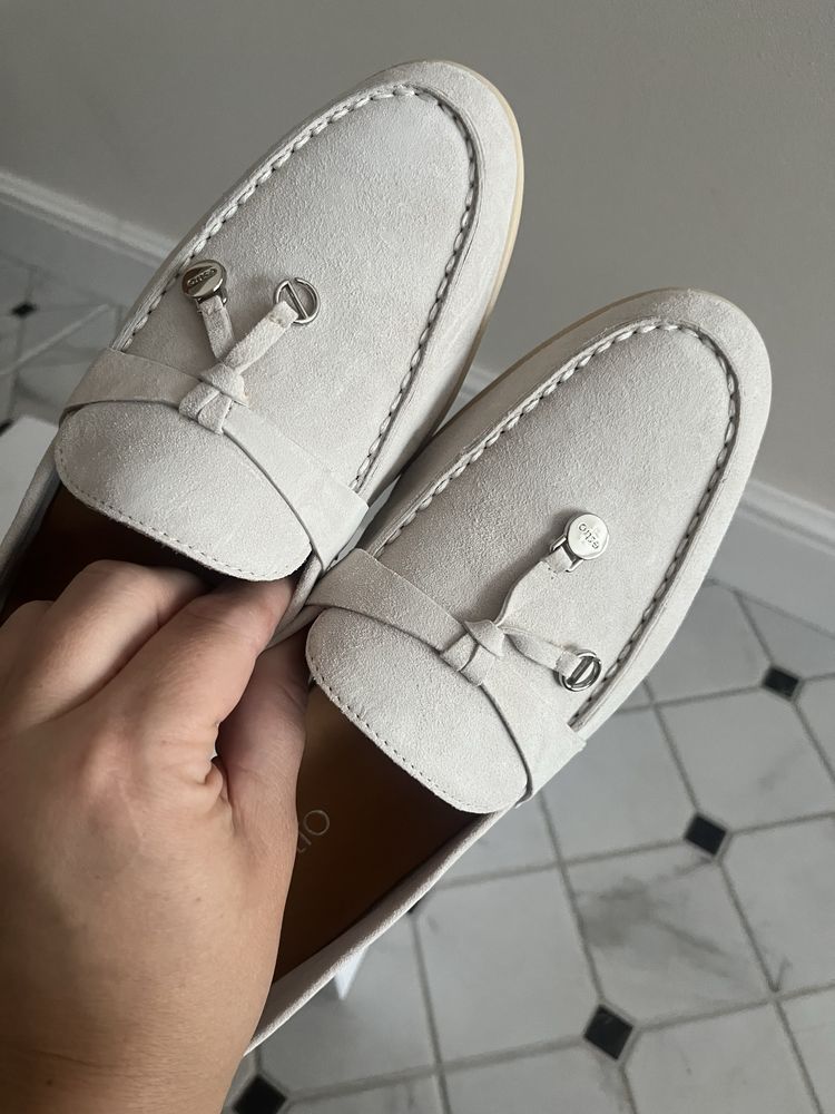 Nowe mokasyny Estro