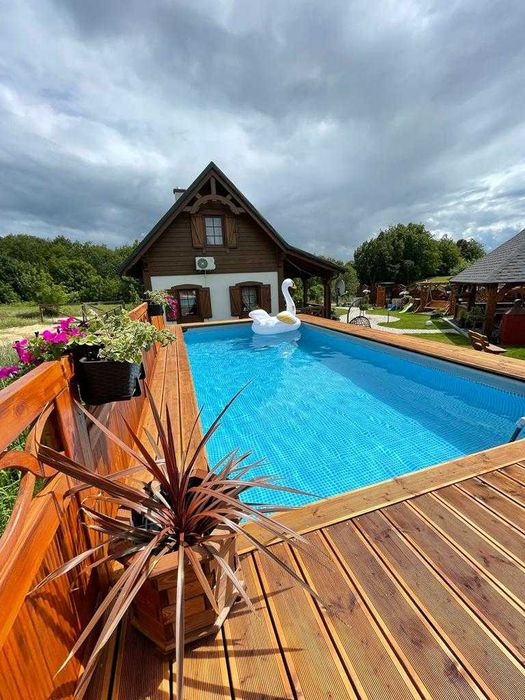 Domek ,posesja  na wyłączność na Kaszubach+ basen, bania, sauna