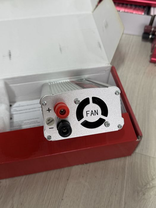 Інвертор Power Inverter (DC → AC) 2000W