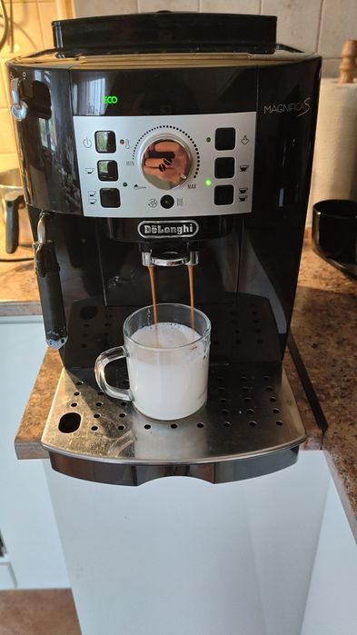 ekspres delonghi Magnifica S zadbany