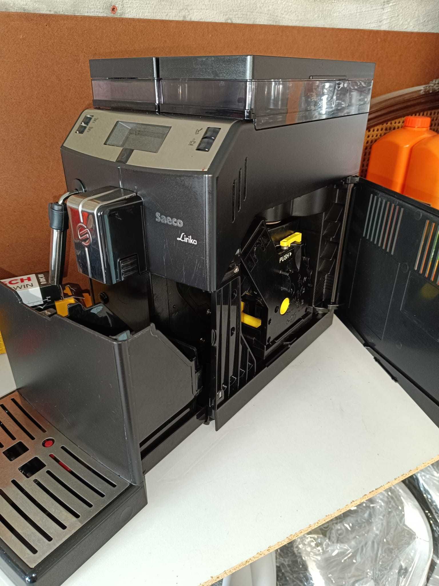 Máquina Saeco Lirika (Café em Grão)