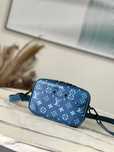 Bolsa de lona Louis Vuitton Alpha NanoMonogram azul Atlântico