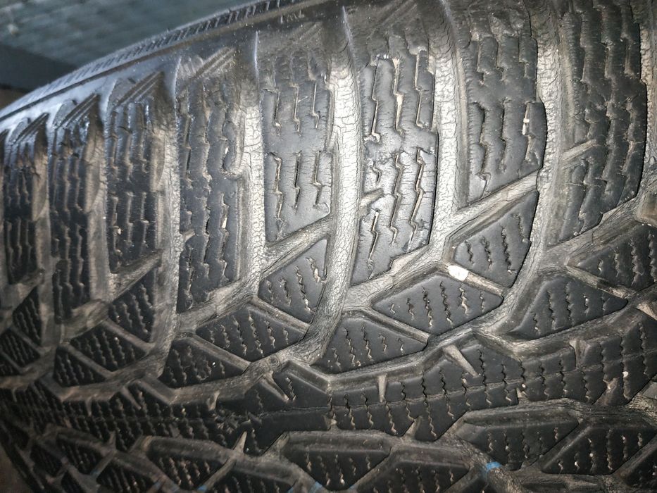 Opony Nokian 205/55R16 DOT 18r