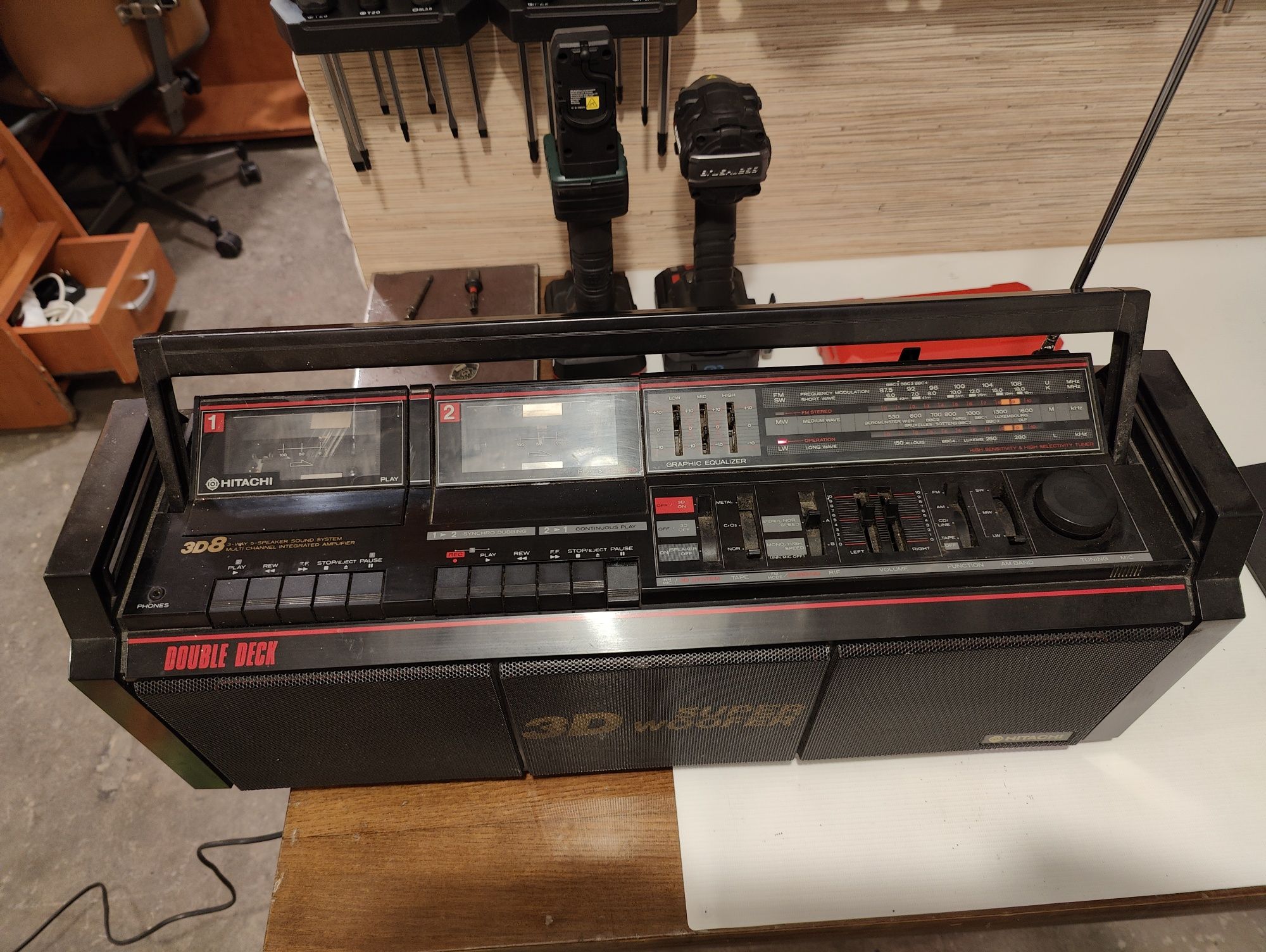 Hitachi super woofer 3D radiomagnetofon Sprawny