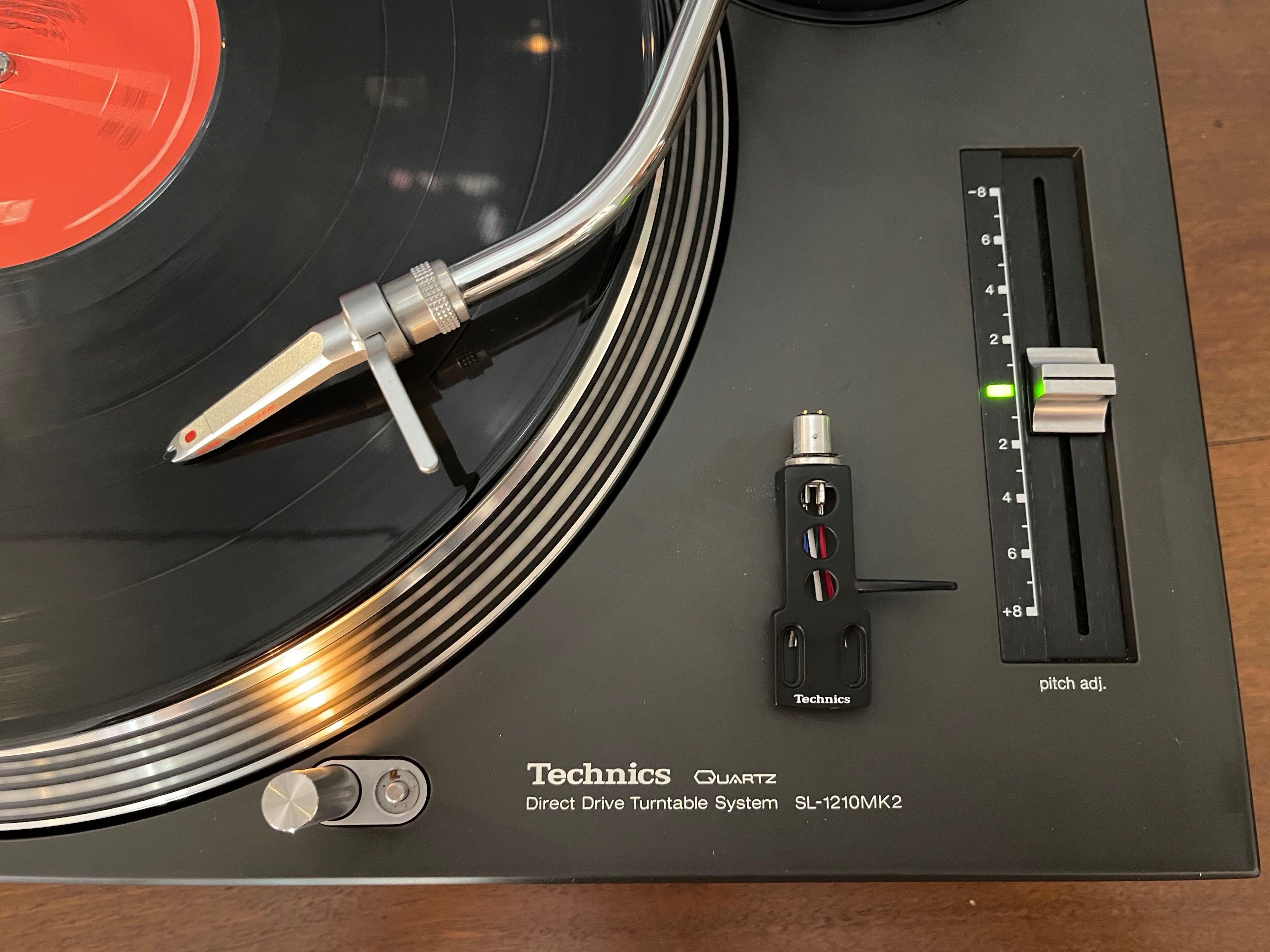 Technics SL 1210 MK2