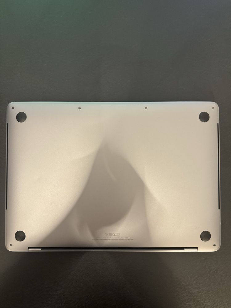Mackbook Pro 13 2019 | 256 GB | Intel core i5