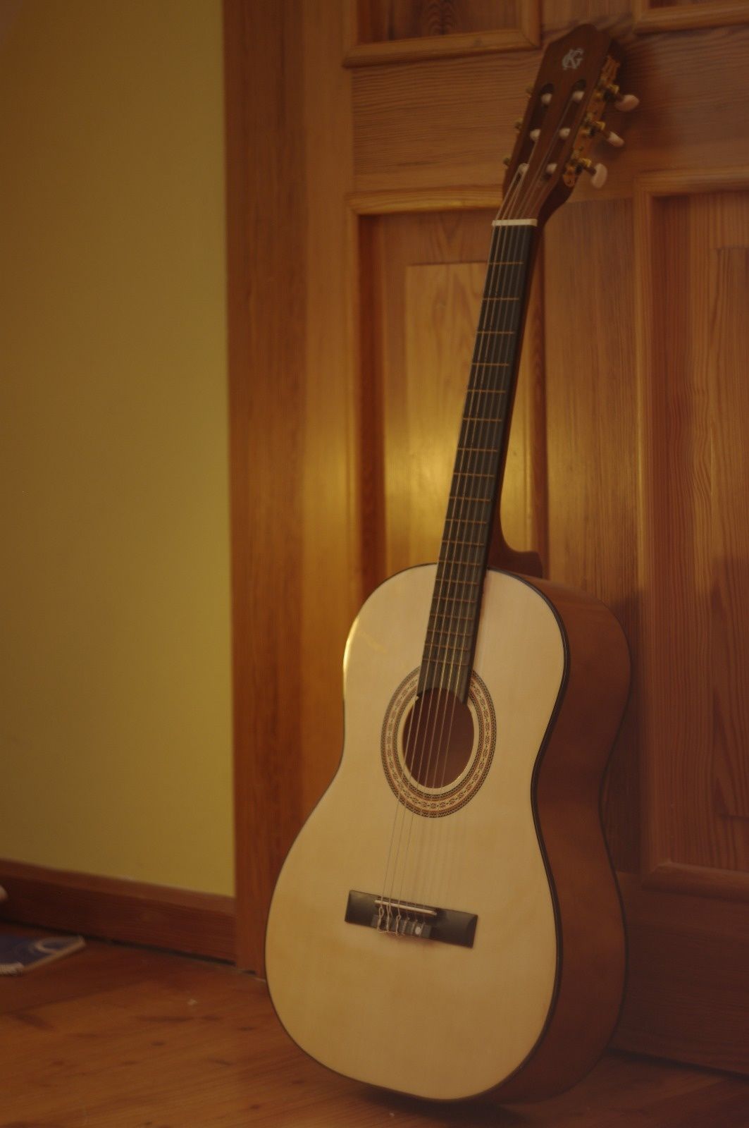 Jakaś mała gitara