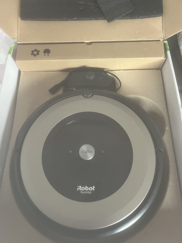 Robot aspirador marca ROOMBA. Negociavel.