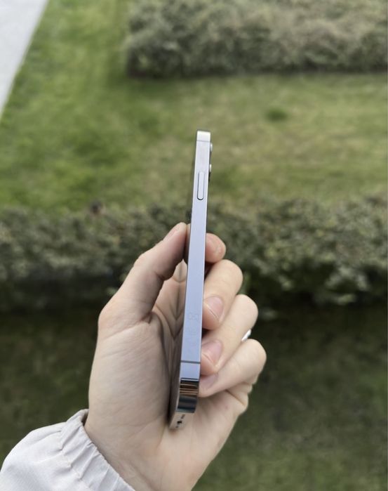 продам айфон 12 про 256 гб